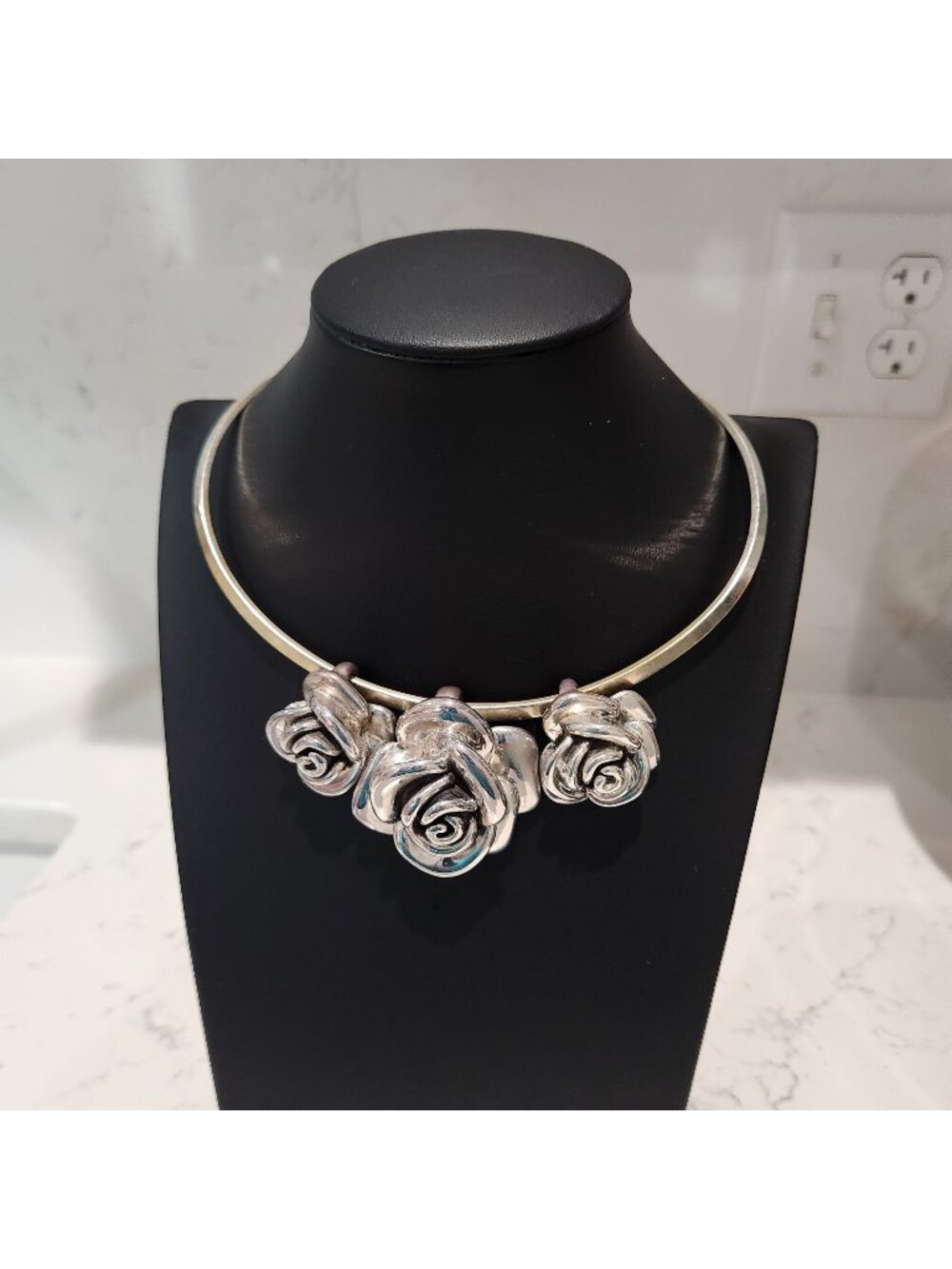 Women's Vintage Sterling Silver Chocker